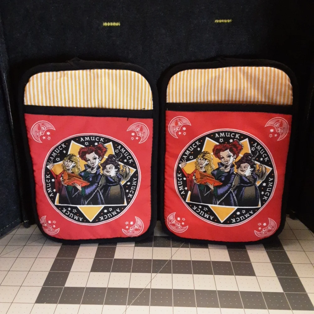 Disney Hocus Pocus Pot Holder‎ NWT